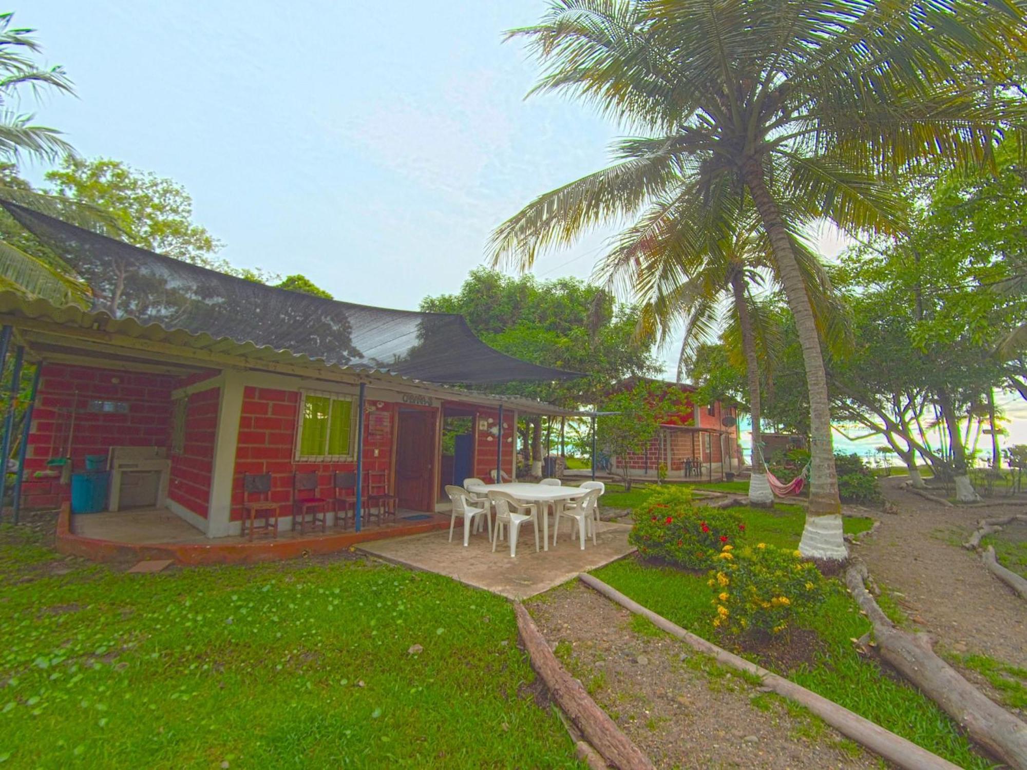 Las Cabanas De Mario Necocli Luaran gambar